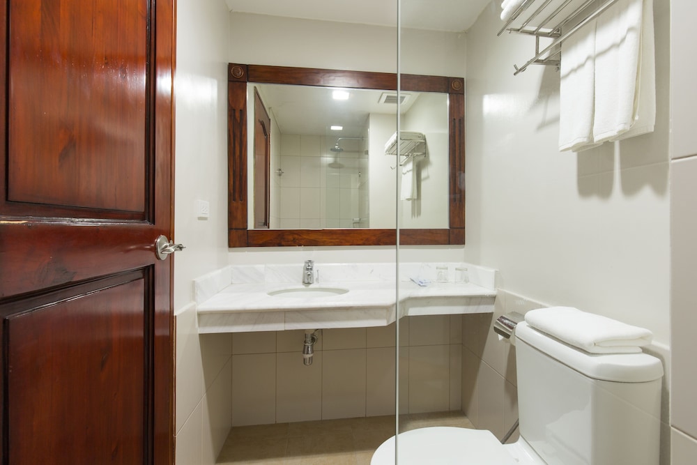 Cebu Vacations - MJ Hotel  Suites - Property Image 5