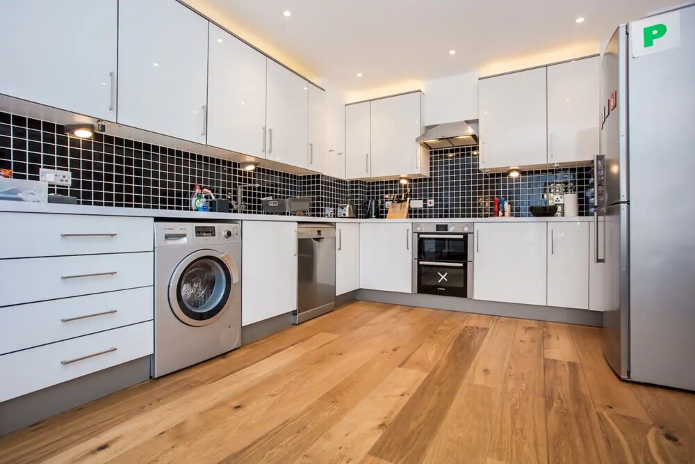 Stunning 1 Bedroom Apartment Nearby Borough Market