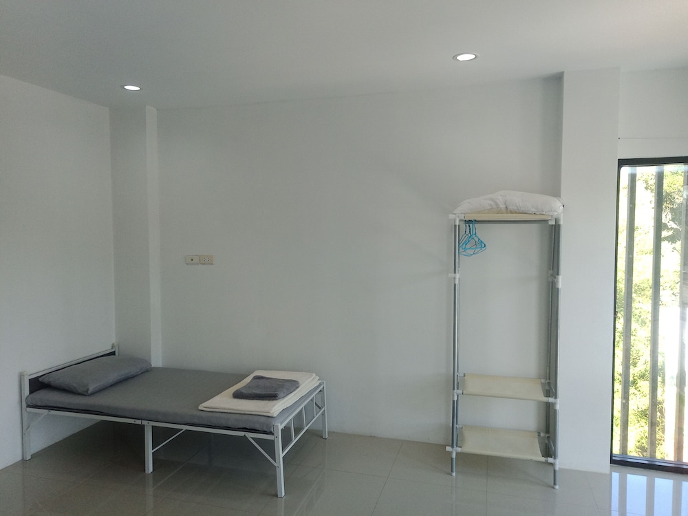 Mangkonlay Hostel Krabi