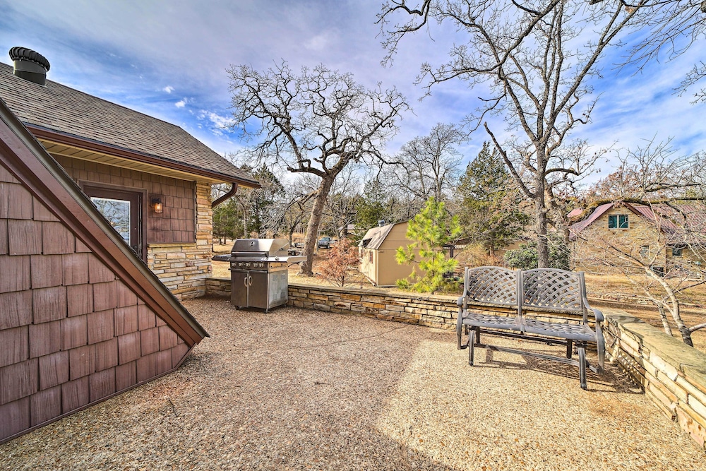 Spacious Lakeside Getaway w/ Fire Pit view 4