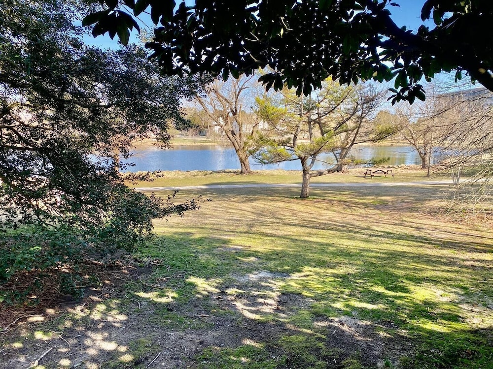 Virginia Avenue 25
