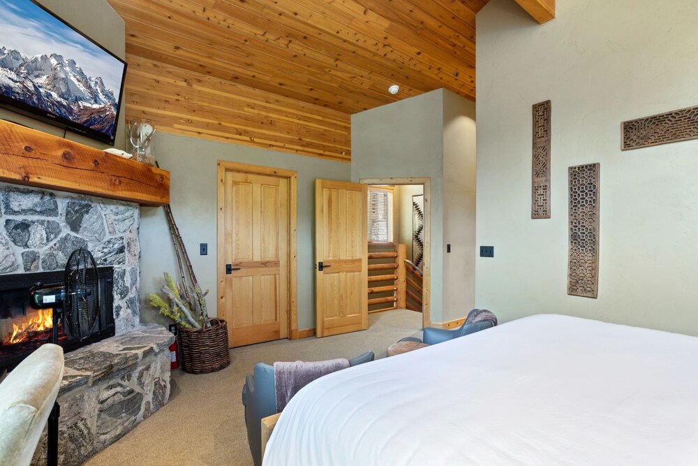 Trail's End Lodge at Deer Valley Resort - Four Bedroom Residence with Spa #12 4 Condo
