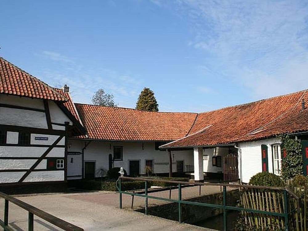Photo 17