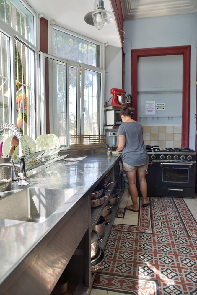Roger's House Tel Aviv - Hostel