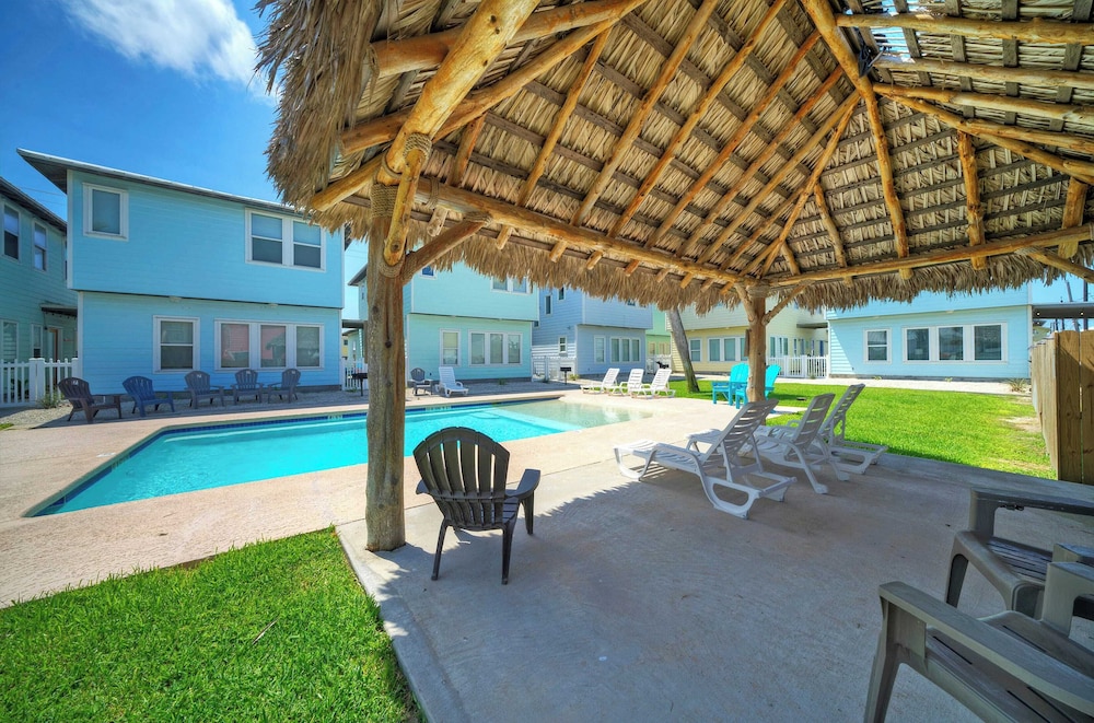 Pool Access, Private Patio Living, Near the Beach Seahorse Cove by Avantstay