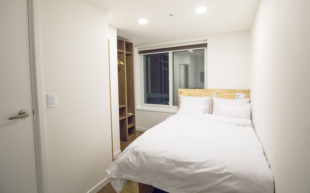 Step Inn Myeongdong 1 25
