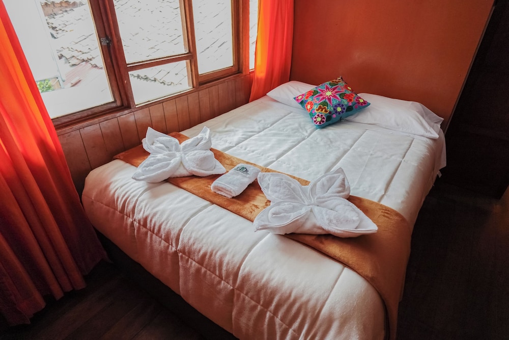 CHARMING WOODEN APART IN CENTRAL CUSCO