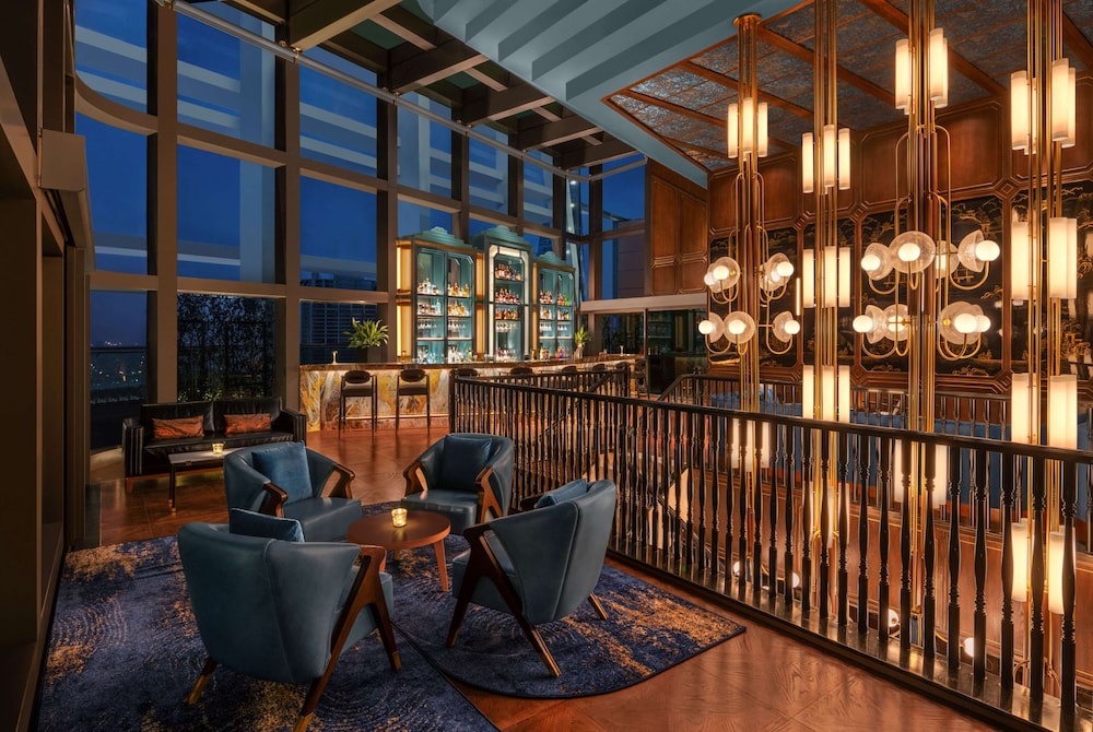 Hilton Saigon 45