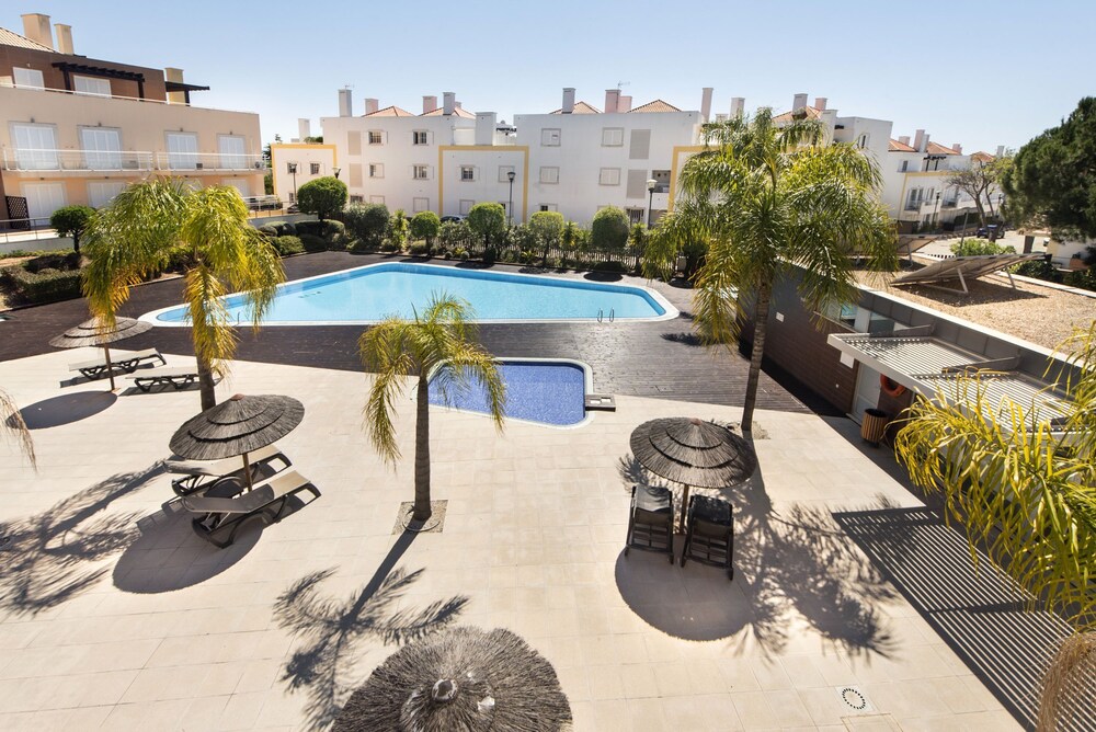 CG 12D - Cabanas Gardens