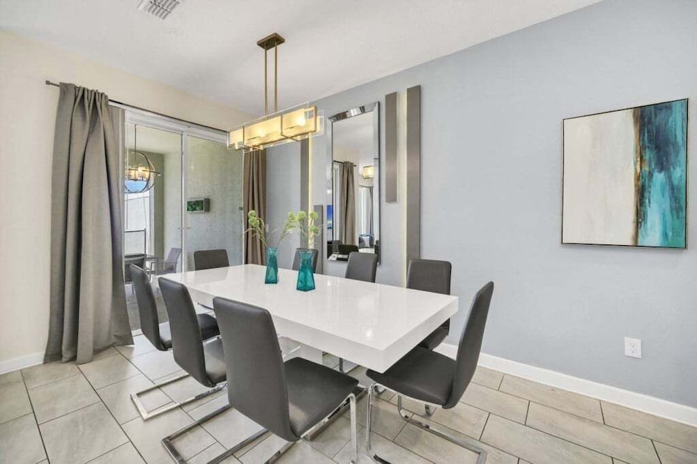 Retreat & Relax Screened In Pool Home Kid Rooms 4 Bedroom Townhouse