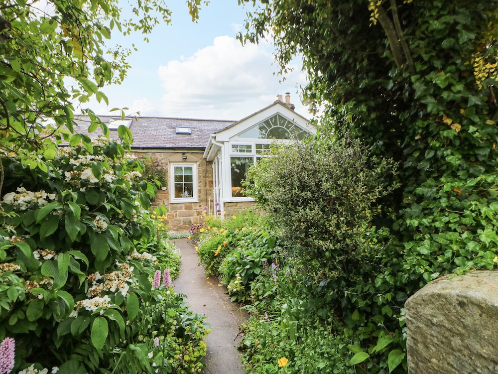 The Cottage, 5 Richley Terrace