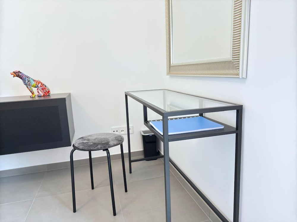 Charming one bedroom flat with terrace