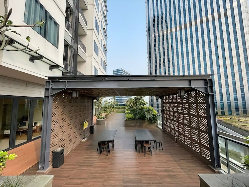 Samara Suites by Emily in Jakarta