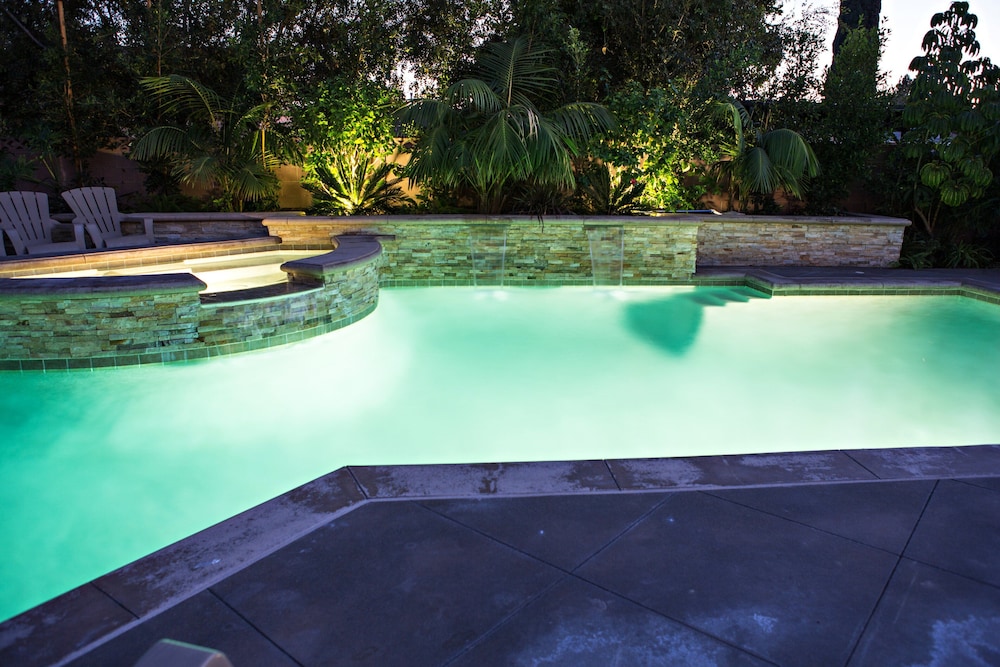 Orange County/Anaheim Vacations - Destination 01 - Property Image 9
