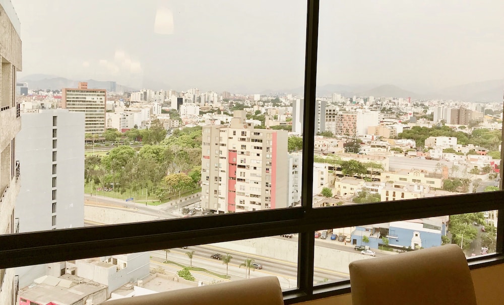 ALU Apartments - Miraflores Park
