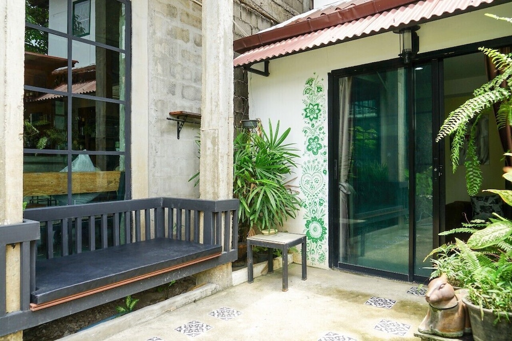 Town Home by The Warehouse Chiang Mai view 4