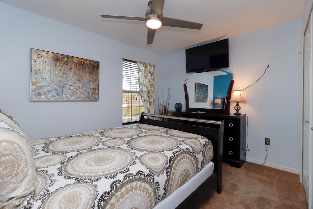 Lakeview 6Br W/ Pool, Hot Tub & Near Theme Parks