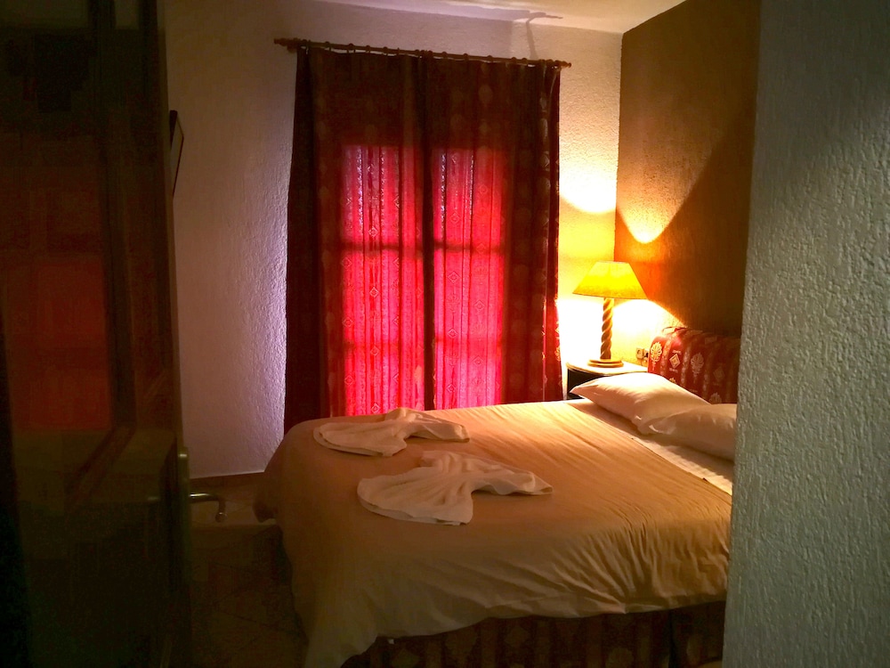 Nikky's Place - Property Image 32