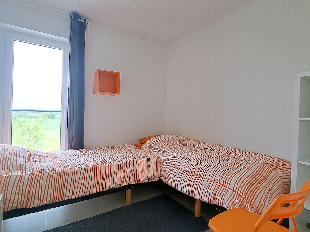 Holiday Home Viroinval for Seven Person