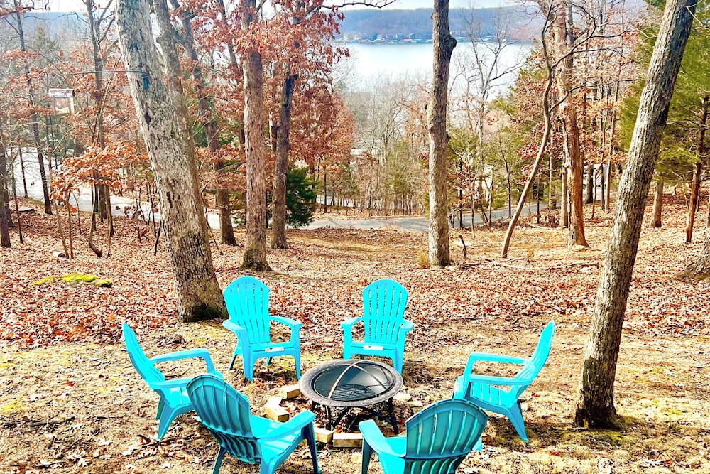 Luxury Lake Home, Amazing Views, Resort Amenities