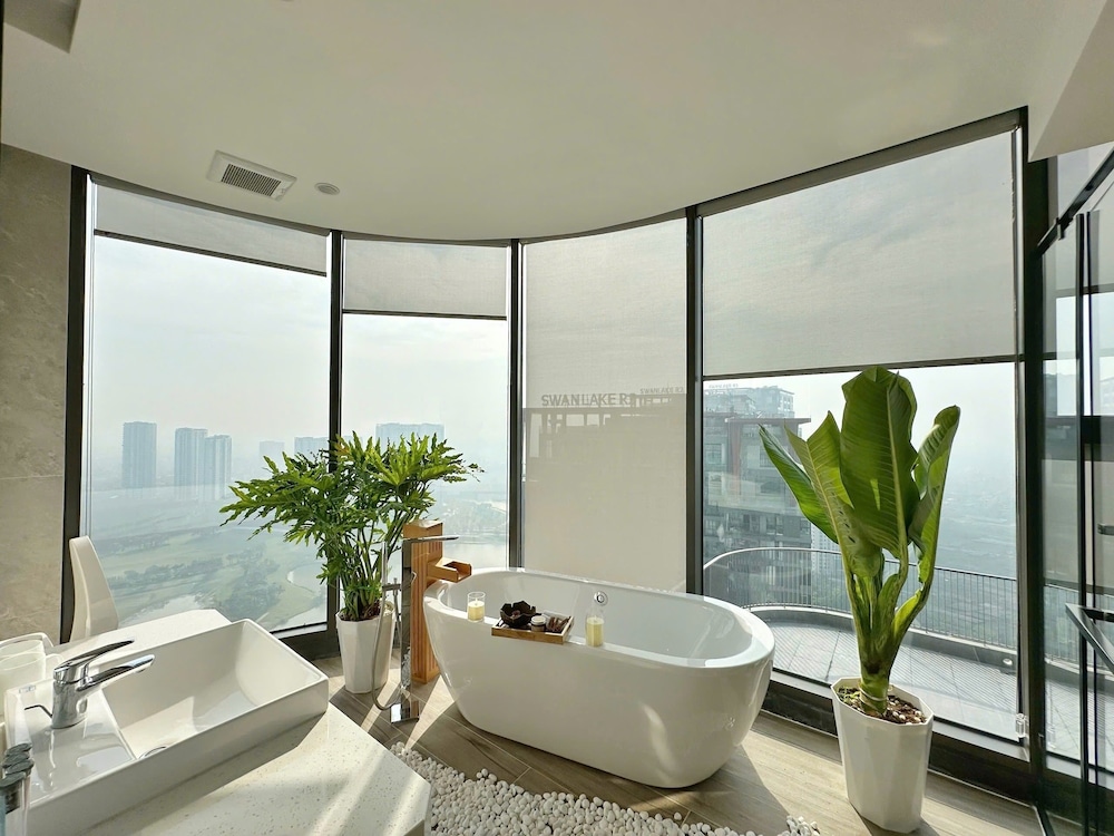 Sakura Homestay - Landmark Ecopark