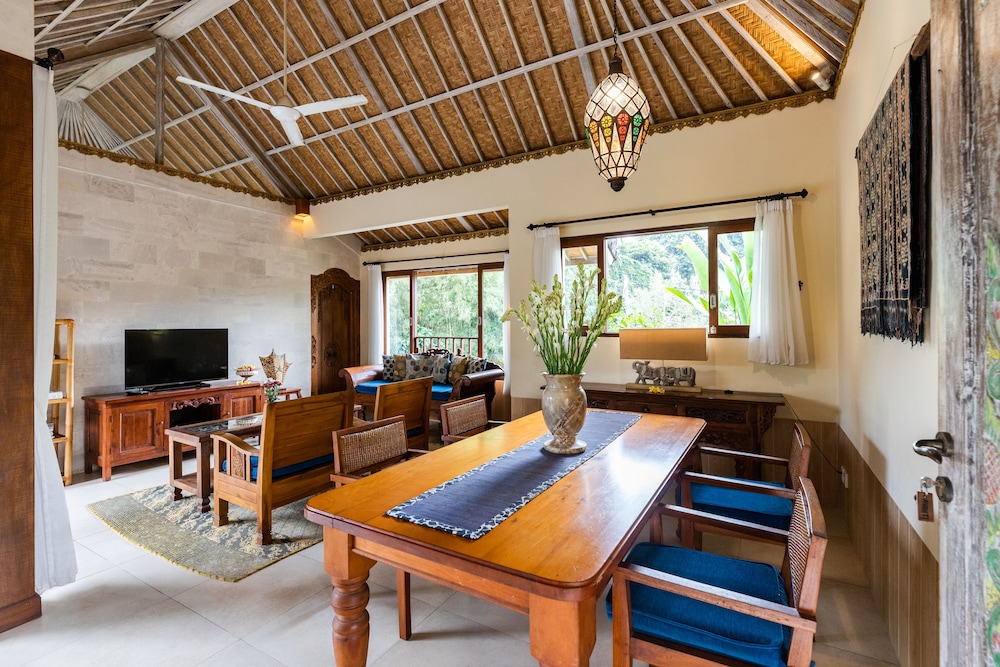 Devi's Place