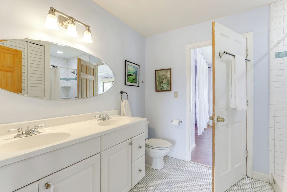 Steps to Shops & Eats: Decatur Home w/ Large Yard