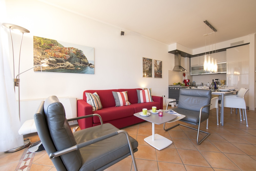 Porto Letizia P6 photo 4