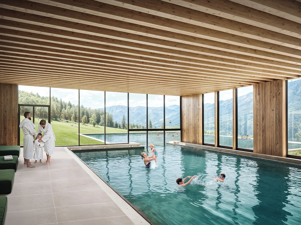 AKI Family Resort PLOSE