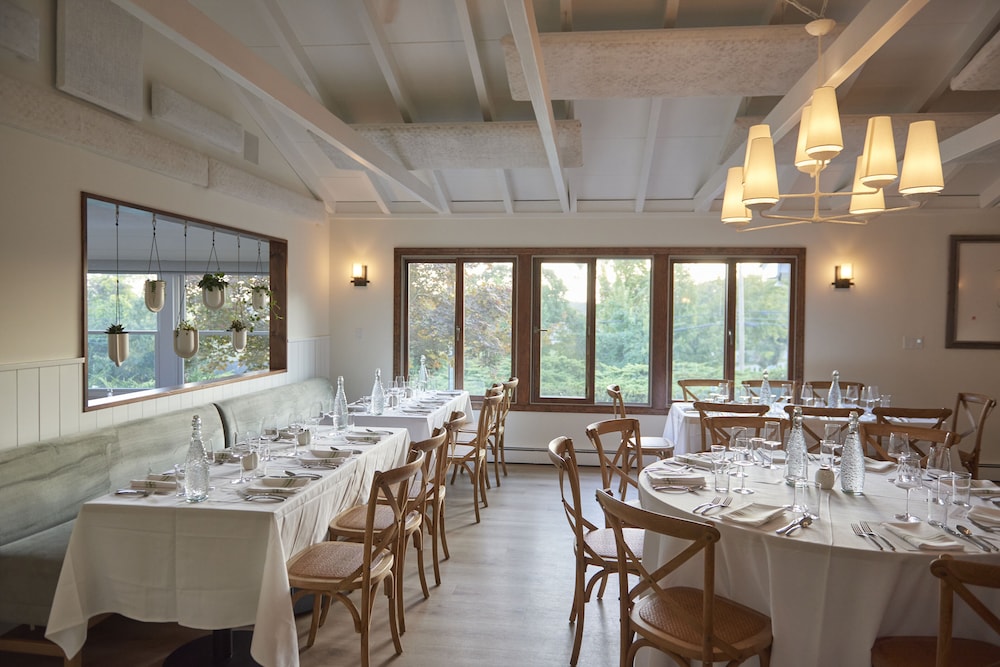 The Hampton Maid