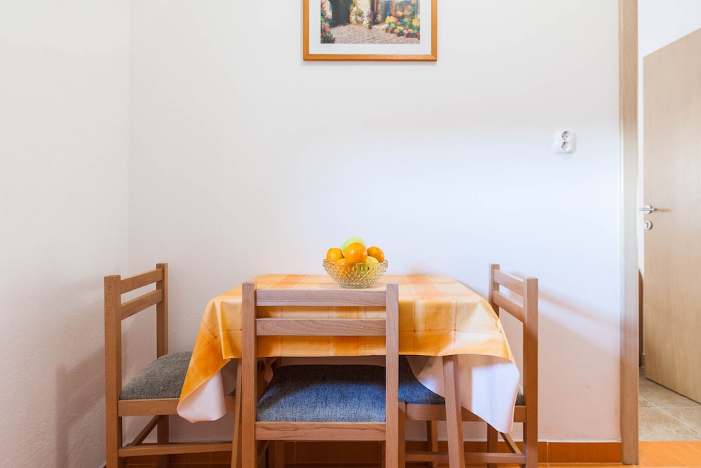 Cozy Apartments in Zadar With Sea and Mountain Views