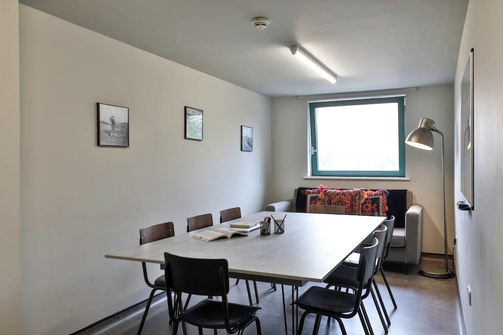 Student Only Ayton House