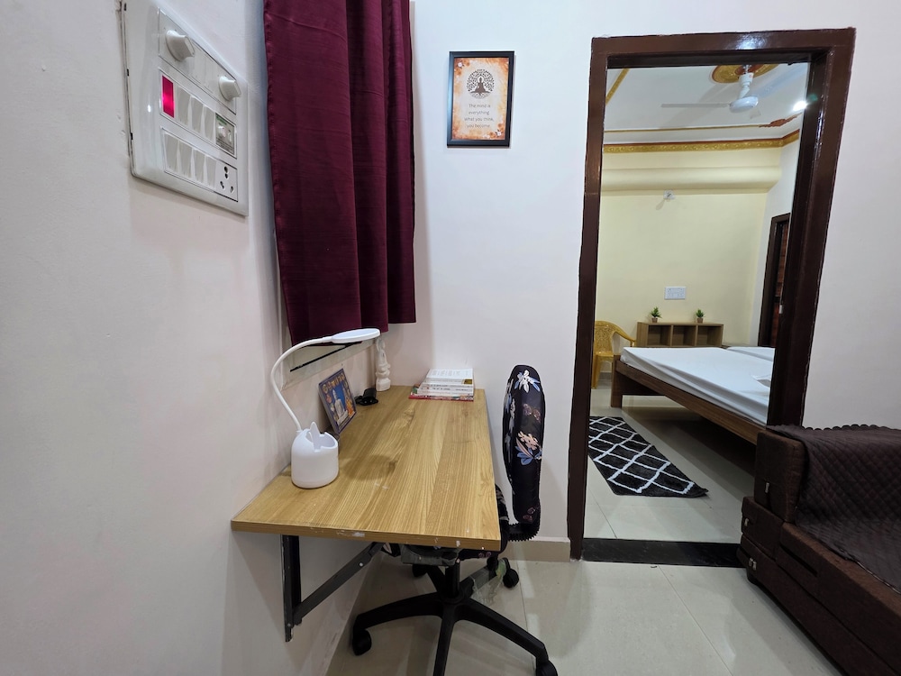 Narayans Residency
