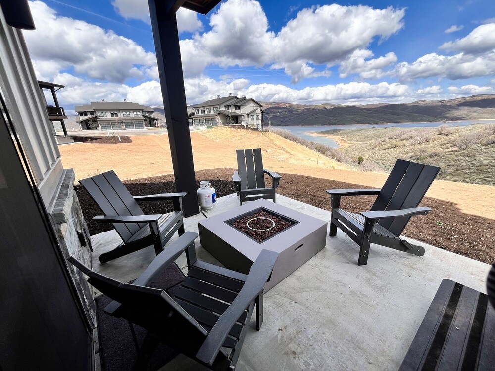 Deer Valley East Perfection On Vissen! 933 4 Bedroom Townhouse