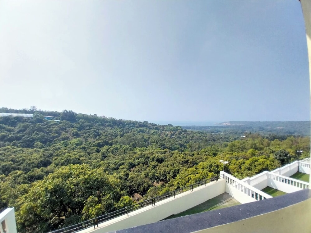 Mango Valley Resorts Ganpatipule