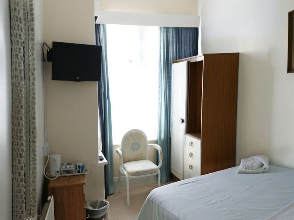 Highfield Hotel