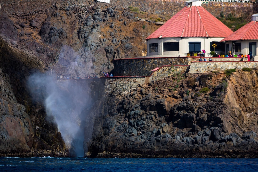 Ensenada Vacations - Corona Hotel Spa - Property Image 16