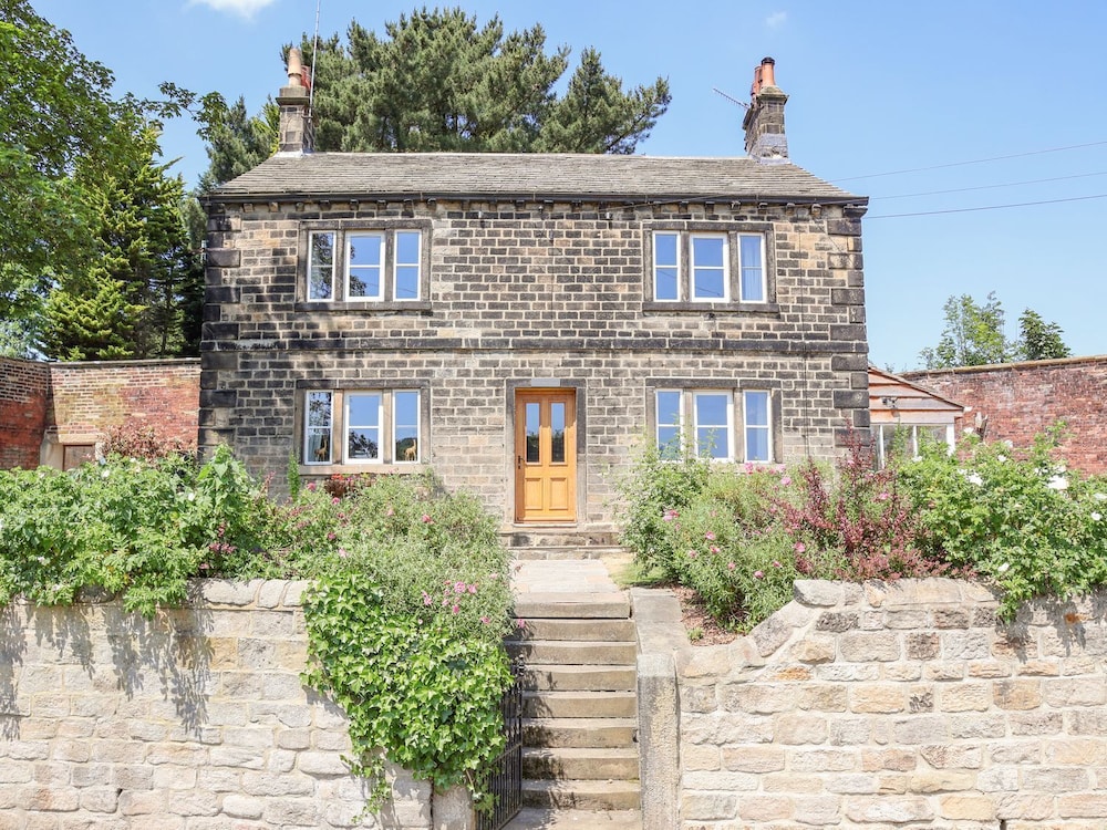 Cunliffe House