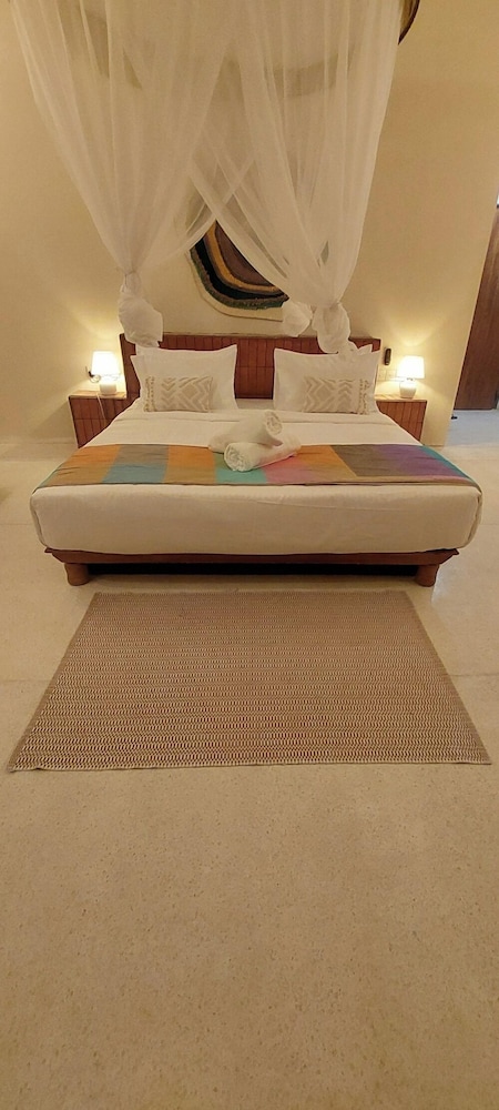 Ella Nine Peaks (Araliya Villa & The Club House)