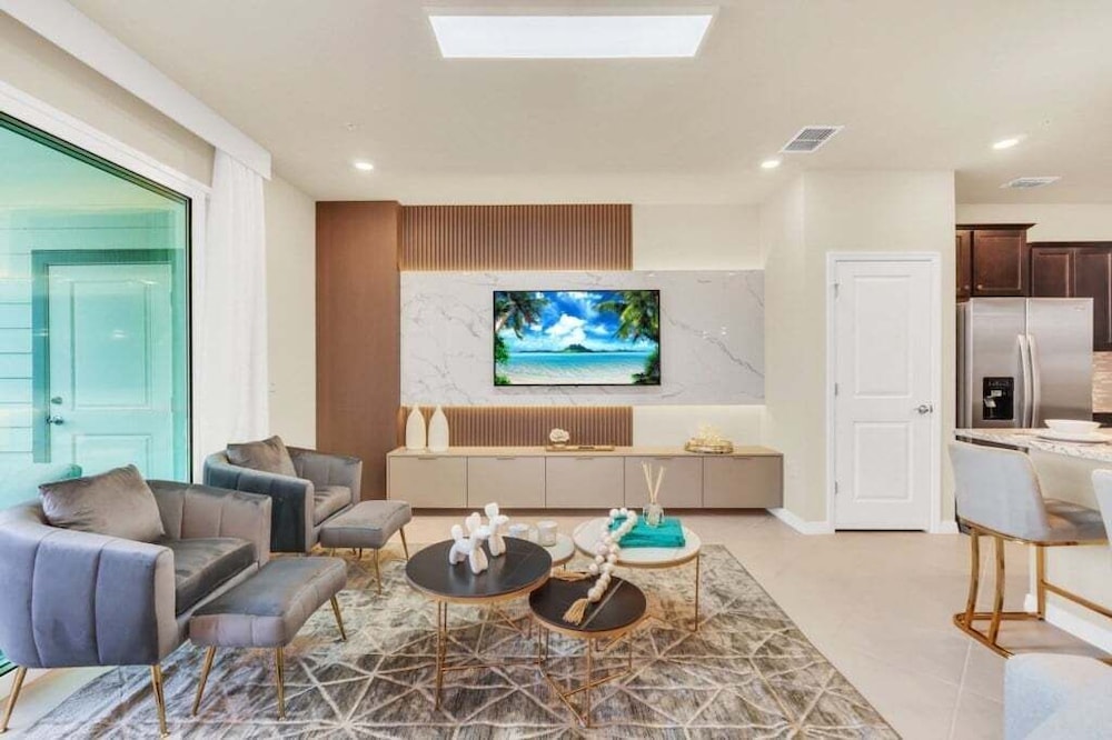 Amazing Theme Rooms Kids Will Love! 5 Bedroom Townhouse