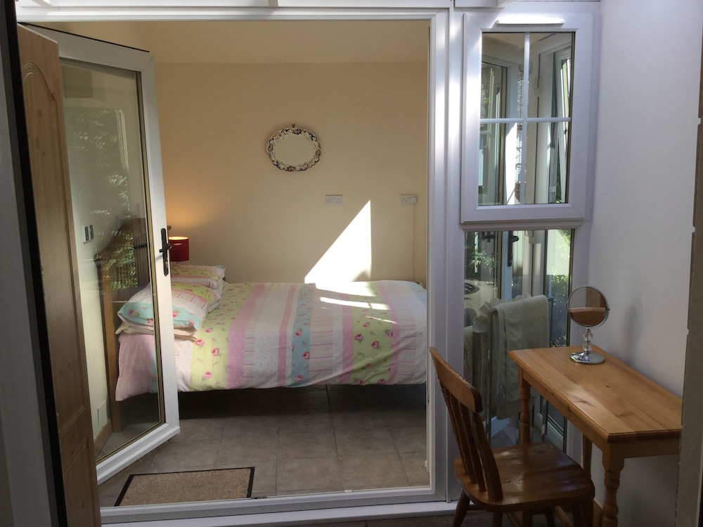 Inverness Apartments - New Cottage