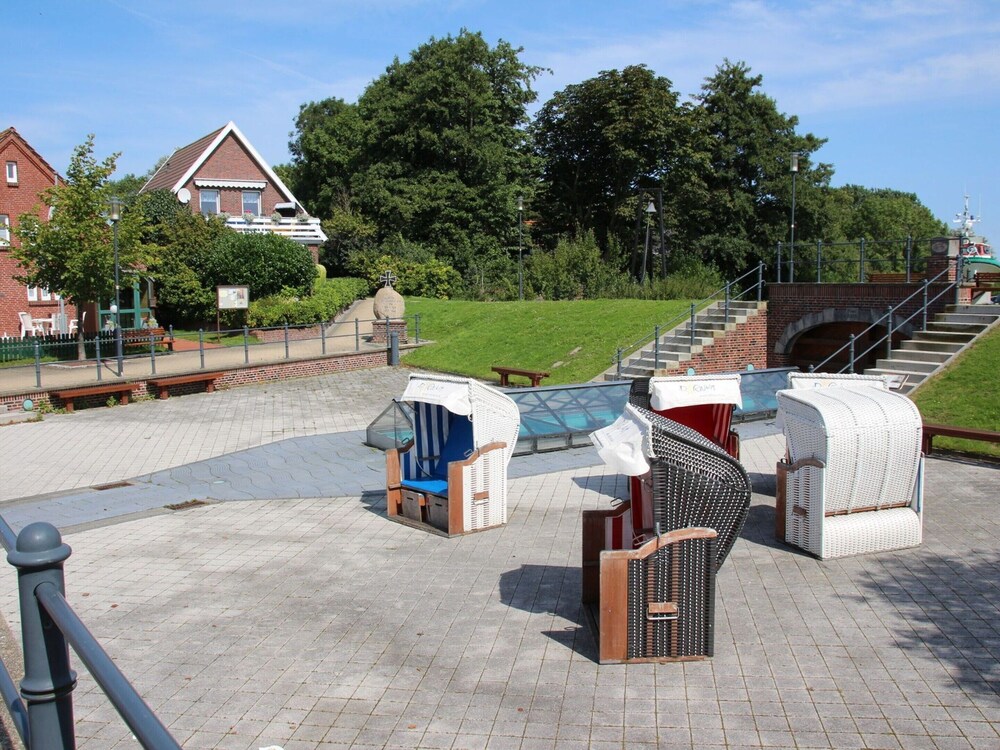 Ferienhaus in Dornum mit Garten