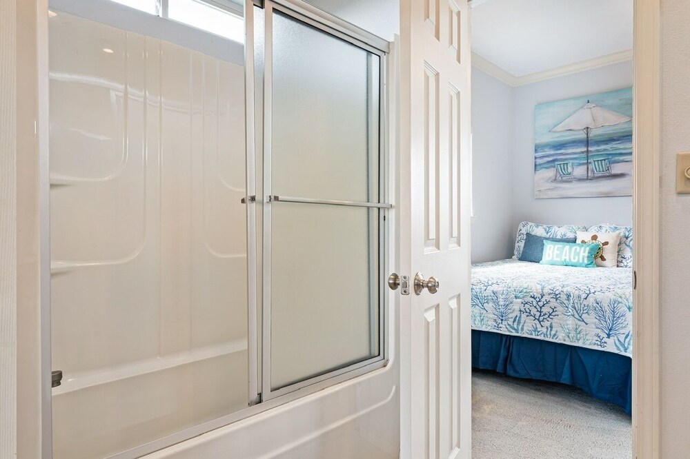 Happy Hours 4 Bedroom Home