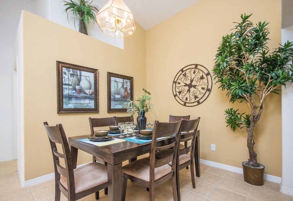 Solana Resort 158 - Image 3