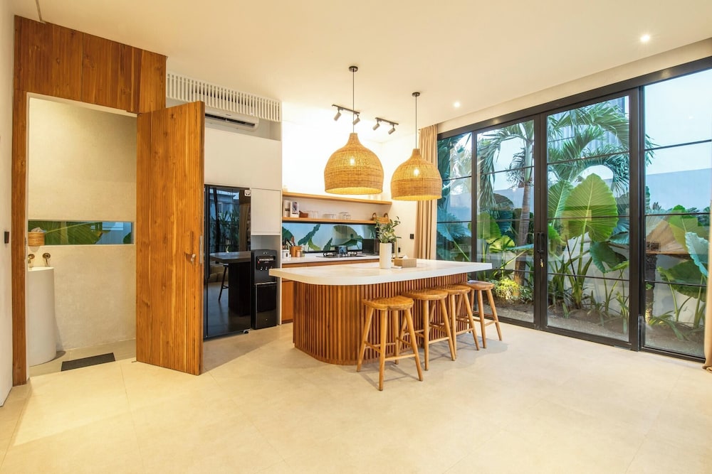 Modern 2BR Villas 5-min Walk to Canggu Beach
