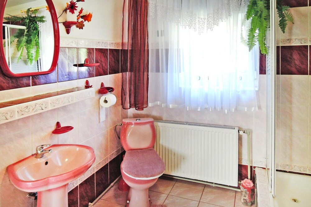 Big Holiday Home in Kolczewo - 90 qm, 6 Persons