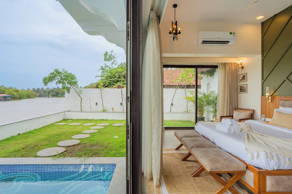 ELIVAAS VILLA FLEUVE