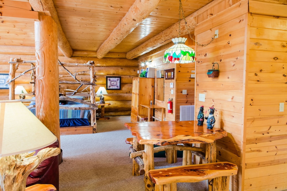 Heavenly Views Resort and Weddings