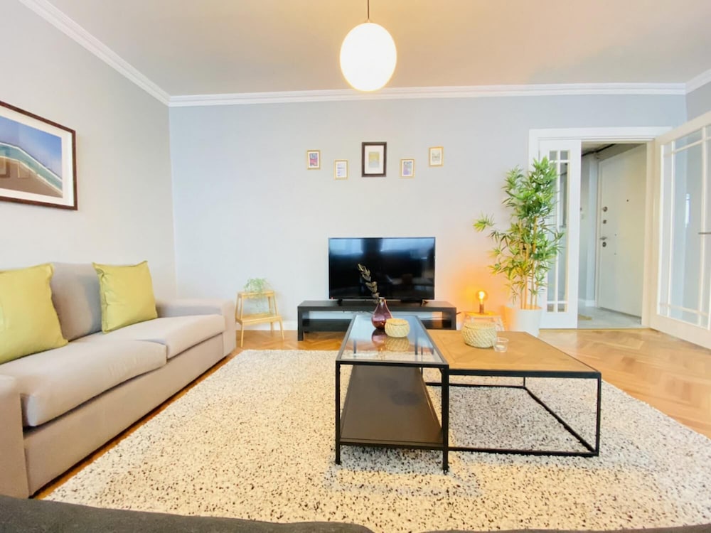 Missafir Remarkable Flat in the Heart of Nisantasi