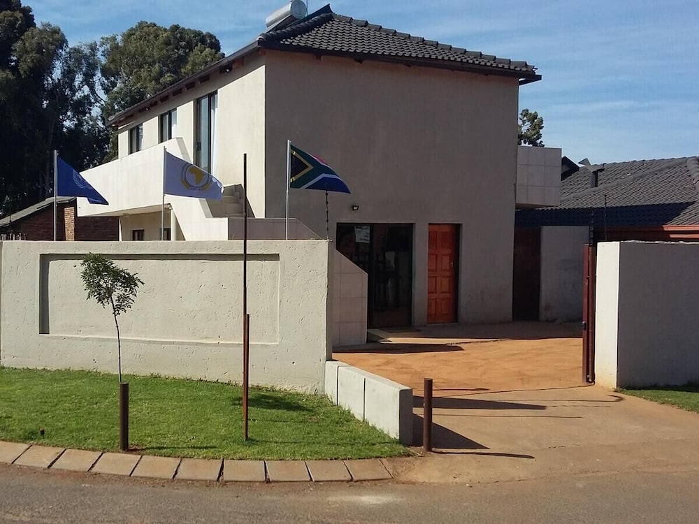 Botho Guesthouse view 4